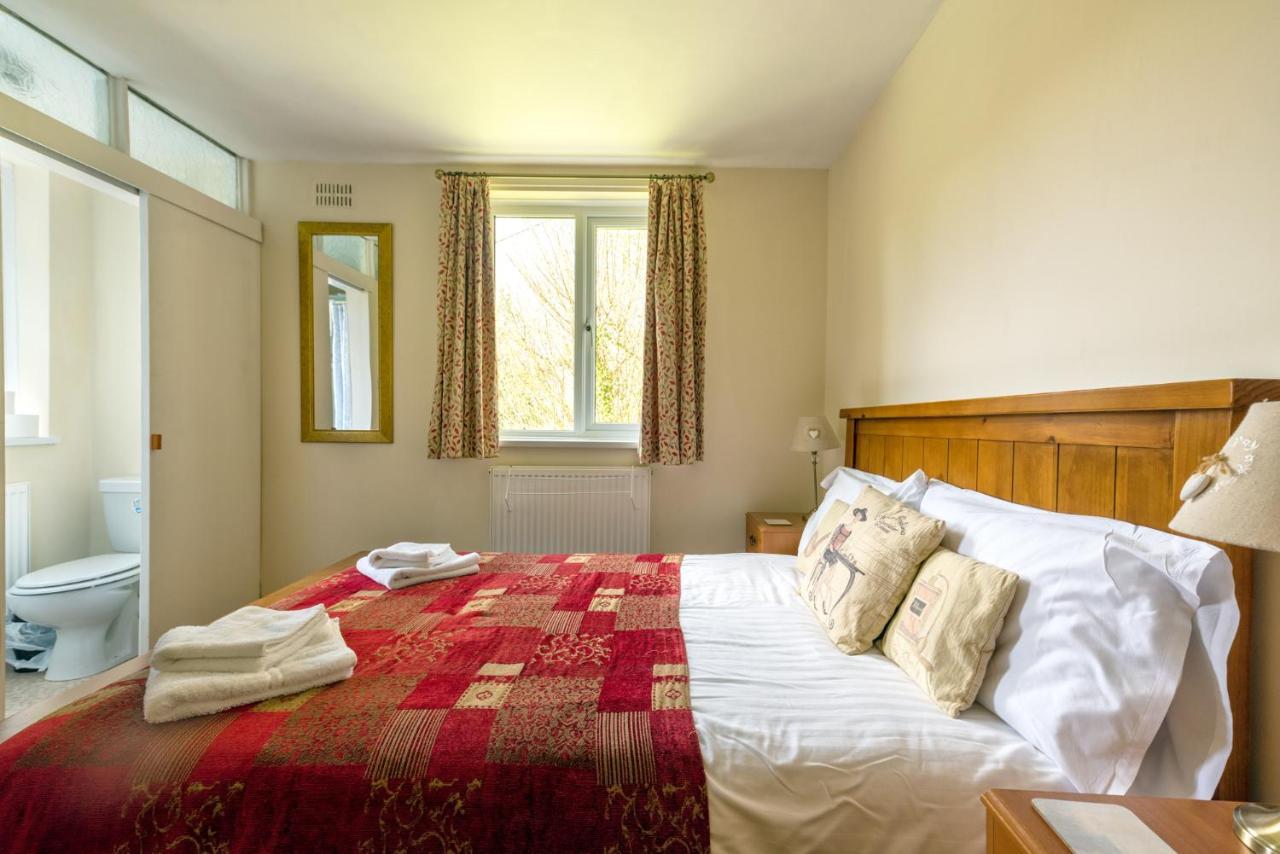 Elen'S Castle Hotel Dolwyddelan エクステリア 写真