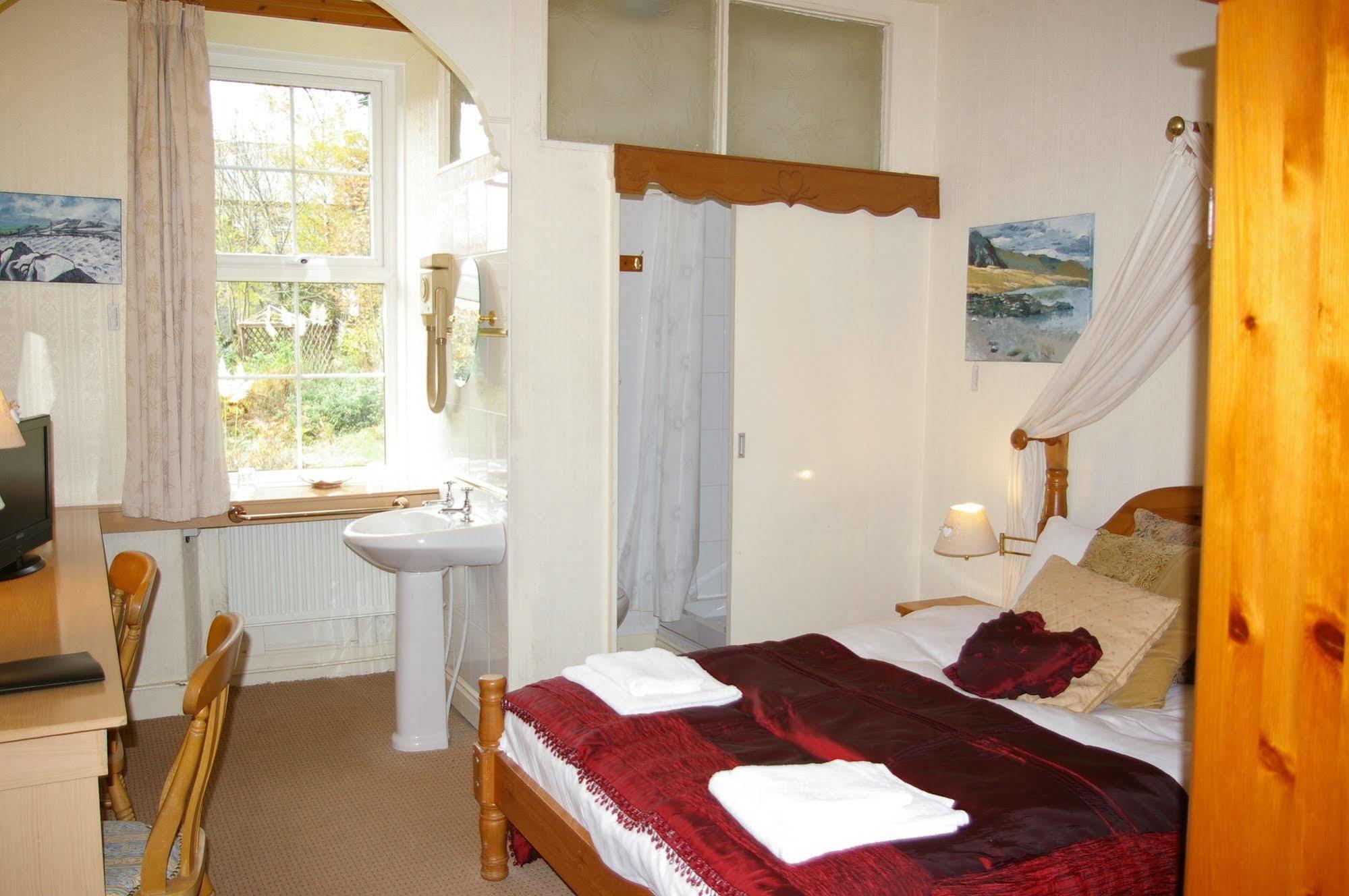Elen'S Castle Hotel Dolwyddelan エクステリア 写真